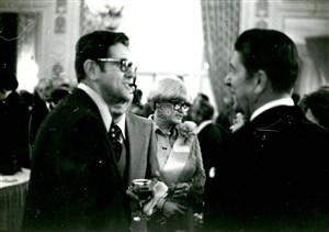 Image description is not available for 1977.078
